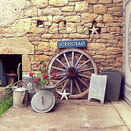 Bed and Breakfast Domaine La Rose Caylus Экстерьер фото