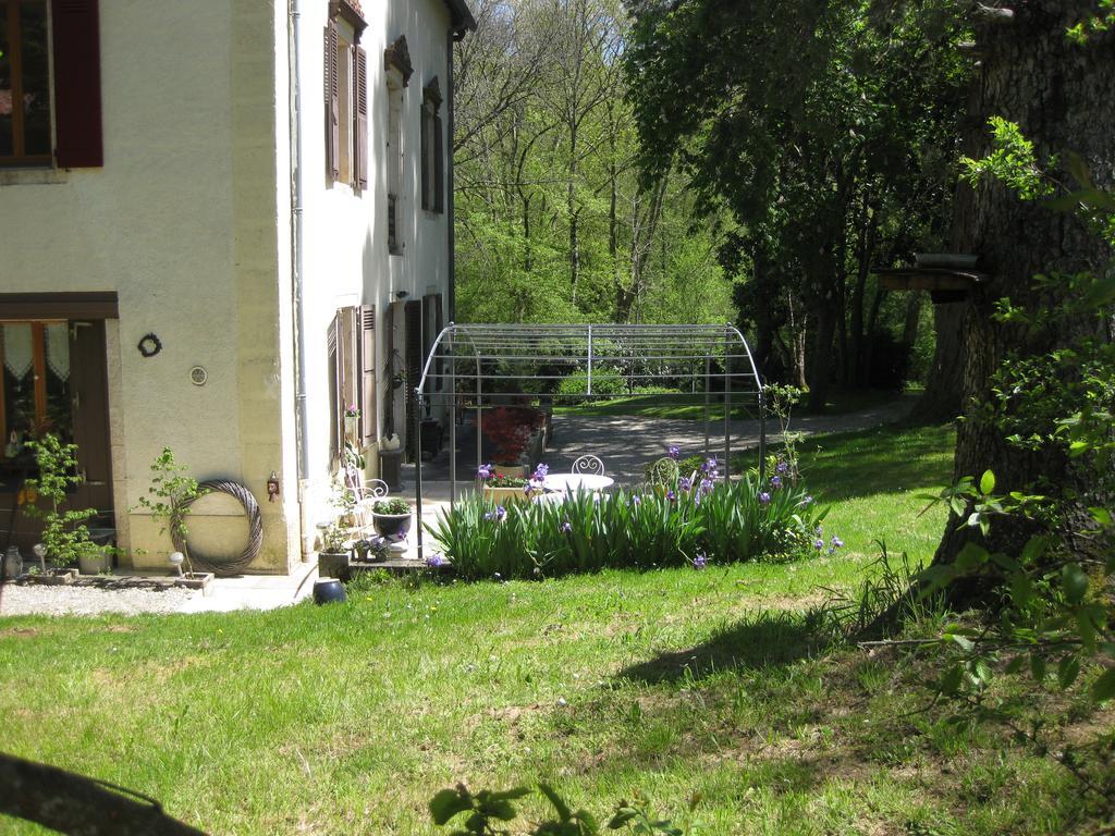 Bed and Breakfast Domaine La Rose Caylus Экстерьер фото